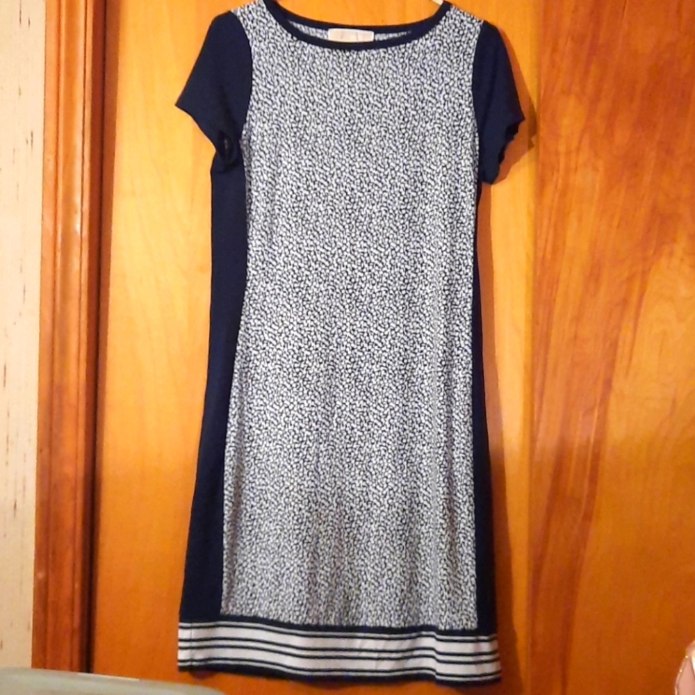 **Like New** Michael Kors midi dress